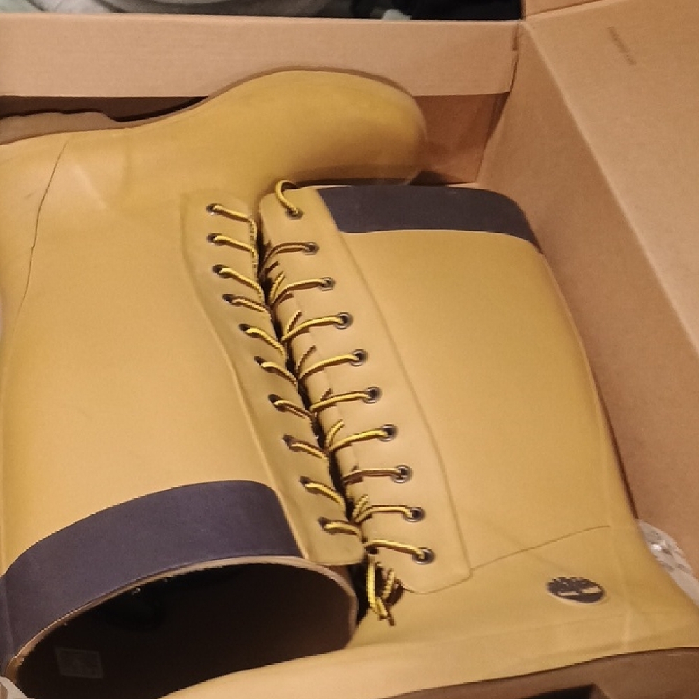 Timberland Yellow and Black Winter Rain Boots Lace-Up